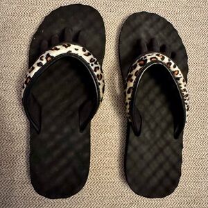 Pedicure flip flops